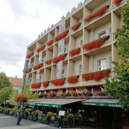 Hotel Kapos Kaposvár Eksteriør bilde