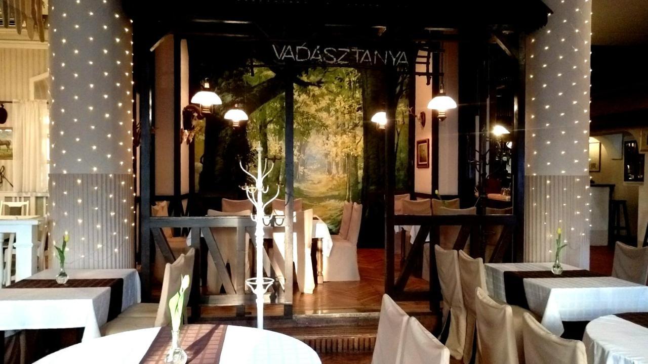 Hotel Kapos Kaposvár Eksteriør bilde